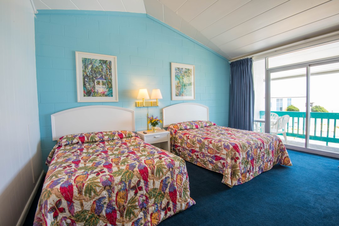 Basic Room Gallery Seahawk Inn & Villas Atlantic Beach, NC Lodging